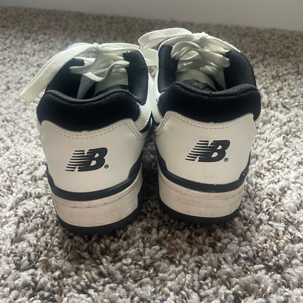 New Balance 550 - Picture 2 of 5